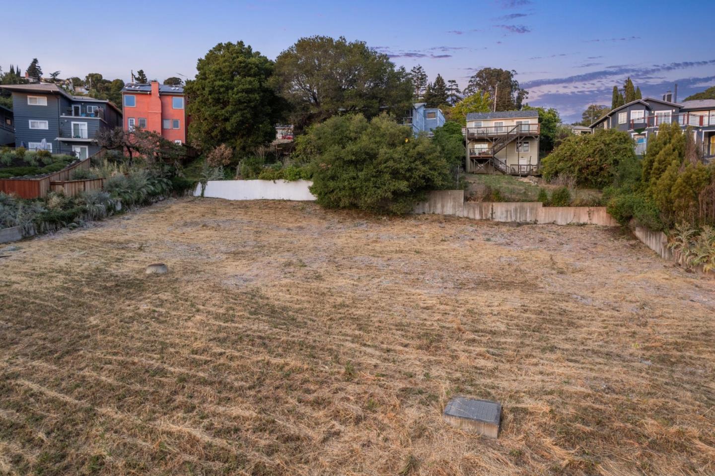 Detail Gallery Image 5 of 17 For 2900 Parker Ave, Oakland,  CA 94605 - – Beds | – Baths