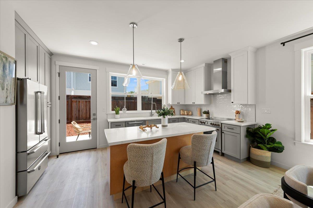 Detail Gallery Image 10 of 49 For 14 Staggi Ct, Soquel,  CA 95073 - 3 Beds | 2/1 Baths