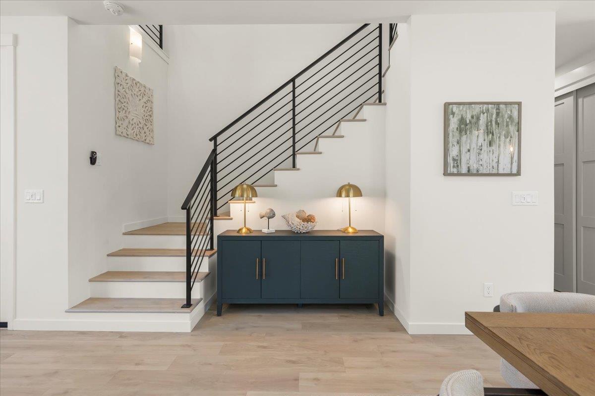 Detail Gallery Image 17 of 49 For 14 Staggi Ct, Soquel,  CA 95073 - 3 Beds | 2/1 Baths