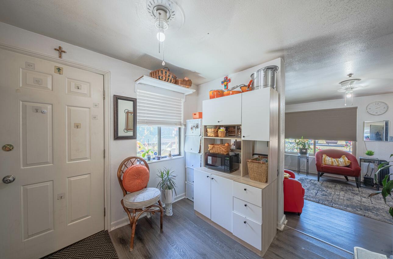 Detail Gallery Image 15 of 21 For 11521 Hidden Hills Rd, Carmel Valley,  CA 93924 - 4 Beds | 3 Baths