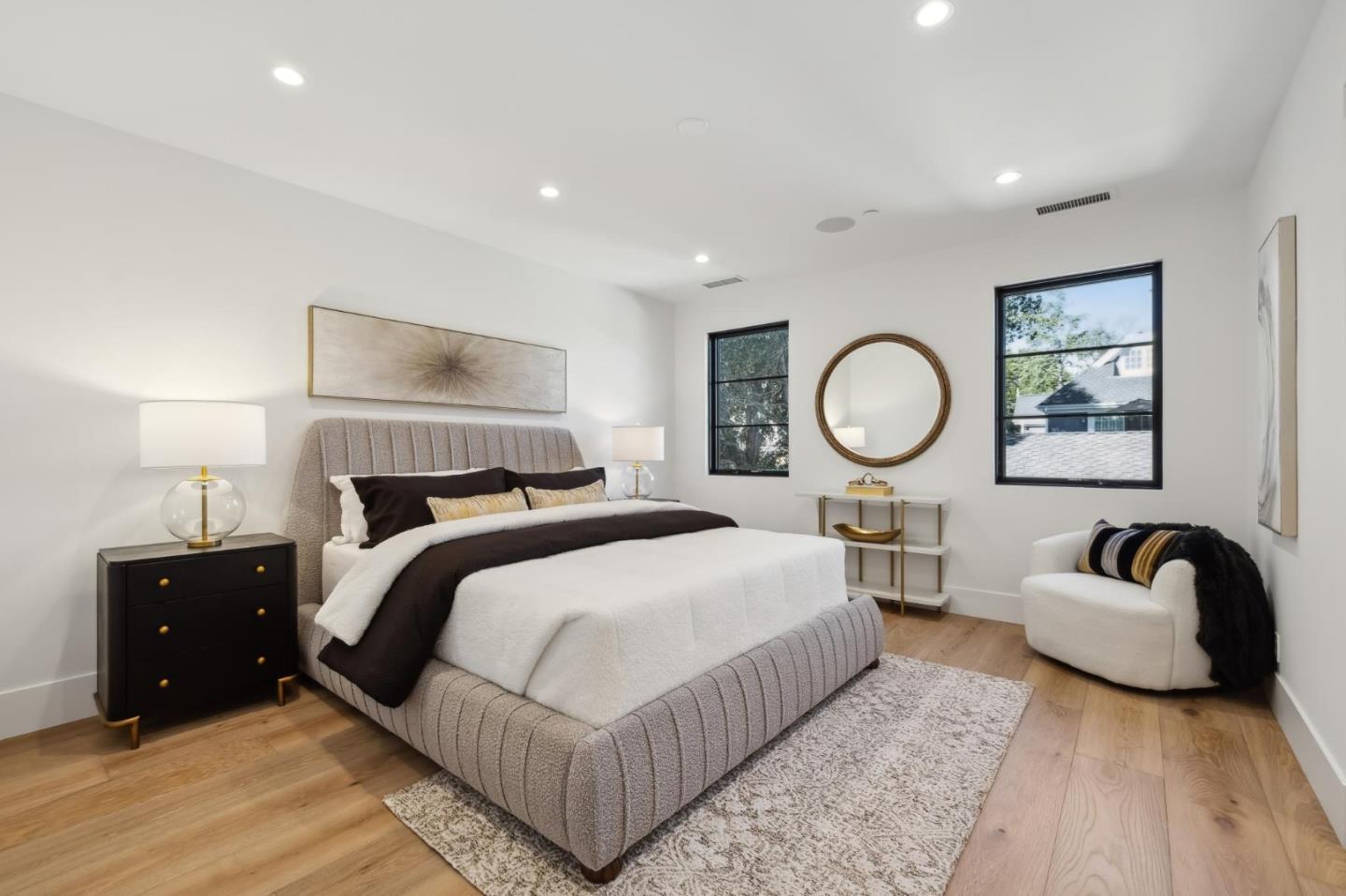 Detail Gallery Image 27 of 55 For 2018 Sand Hill Rd, Menlo Park,  CA 94025 - 5 Beds | 4/1 Baths