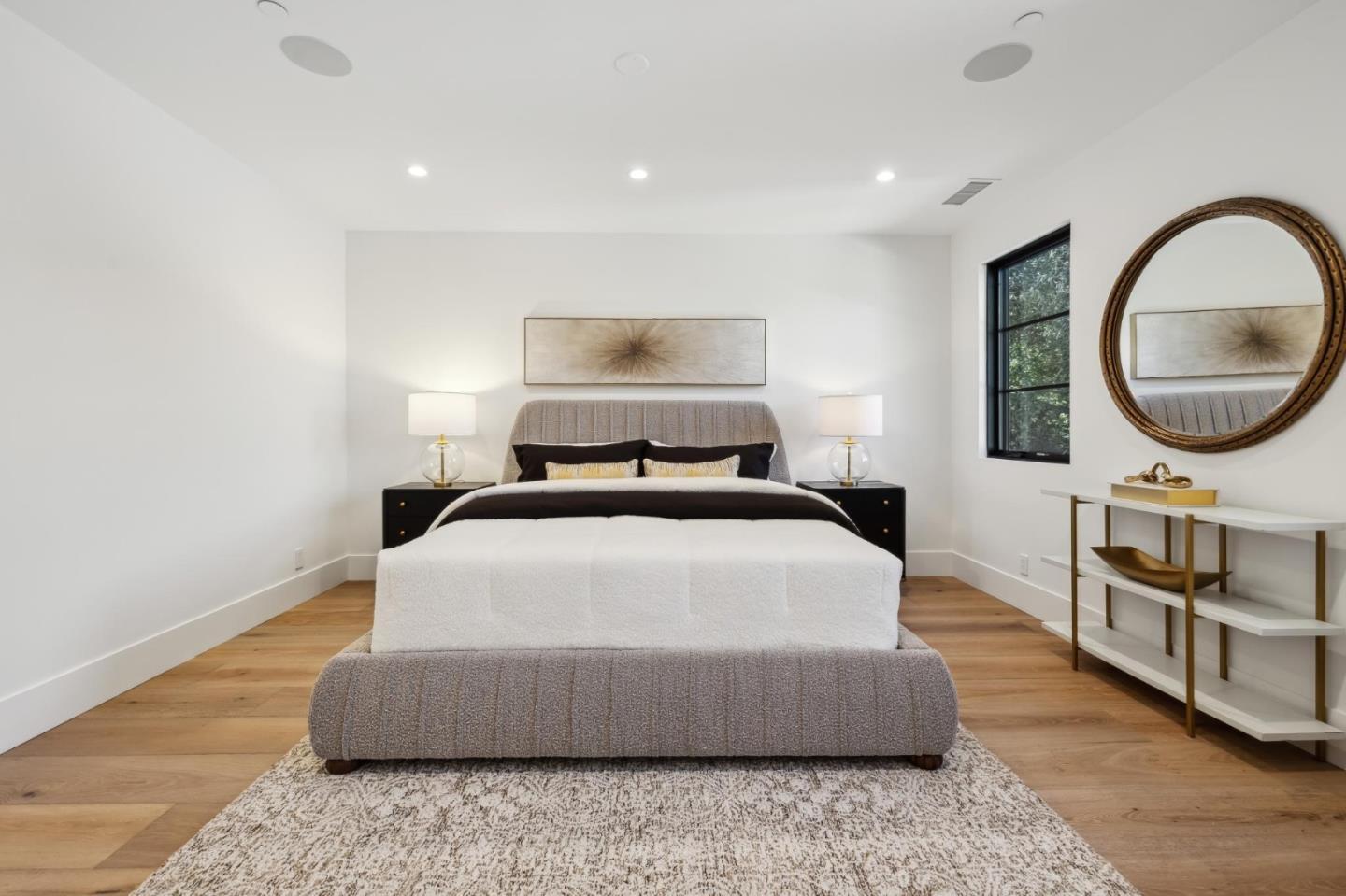 Detail Gallery Image 28 of 55 For 2018 Sand Hill Rd, Menlo Park,  CA 94025 - 5 Beds | 4/1 Baths