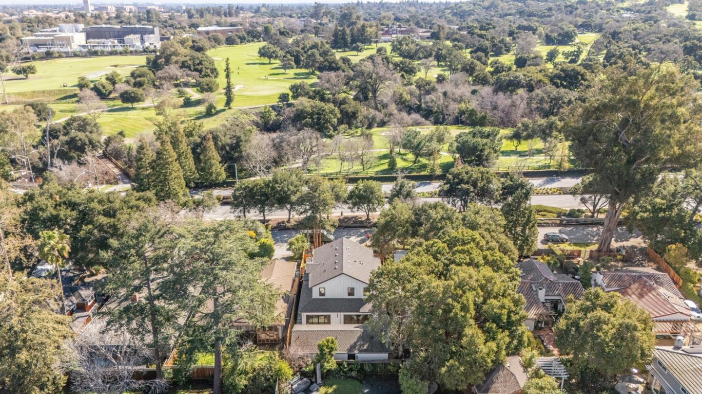 Detail Gallery Image 3 of 55 For 2018 Sand Hill Rd, Menlo Park,  CA 94025 - 5 Beds | 4/1 Baths