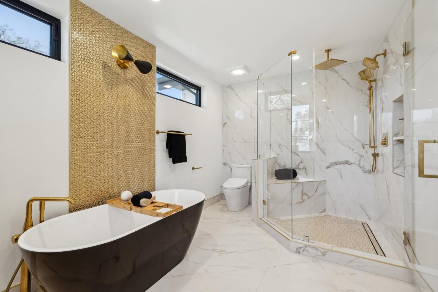 Detail Gallery Image 33 of 55 For 2018 Sand Hill Rd, Menlo Park,  CA 94025 - 5 Beds | 4/1 Baths