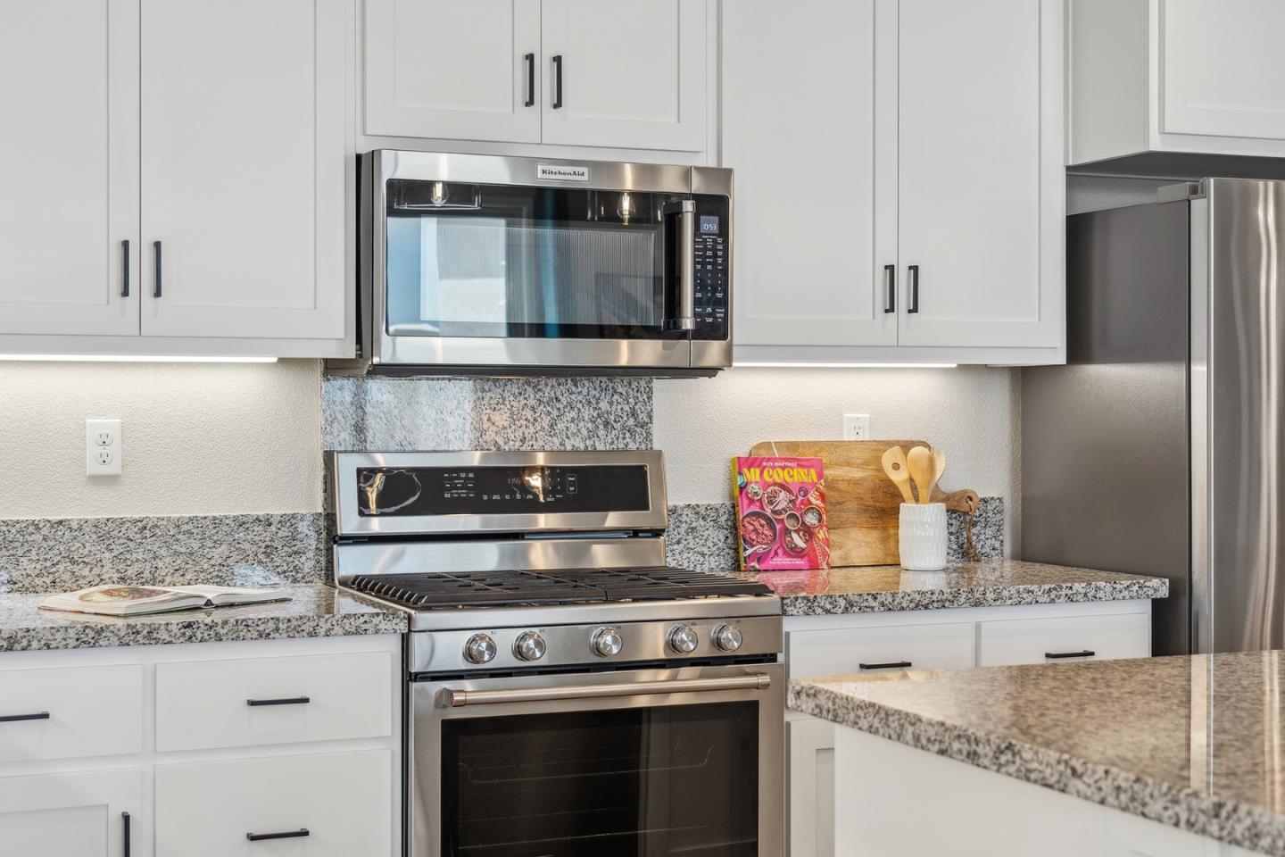Detail Gallery Image 26 of 74 For 5485 Monte Vista Way, Antioch,  CA 94531 - 4 Beds | 3/1 Baths