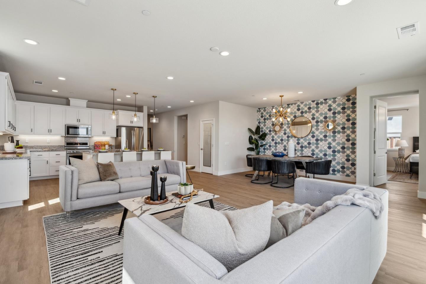 Detail Gallery Image 34 of 74 For 5485 Monte Vista Way, Antioch,  CA 94531 - 4 Beds | 3/1 Baths