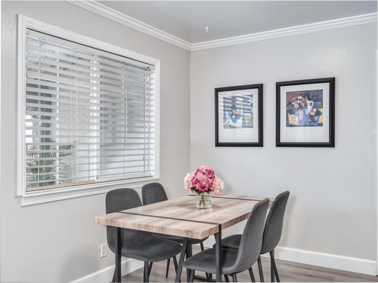 Detail Gallery Image 12 of 32 For 4864 Snow Dr, San Jose,  CA 95111 - 3 Beds | 2 Baths