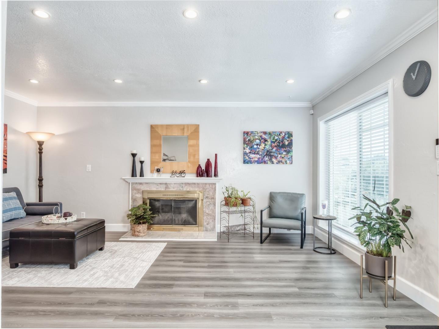 Detail Gallery Image 15 of 32 For 4864 Snow Dr, San Jose,  CA 95111 - 3 Beds | 2 Baths