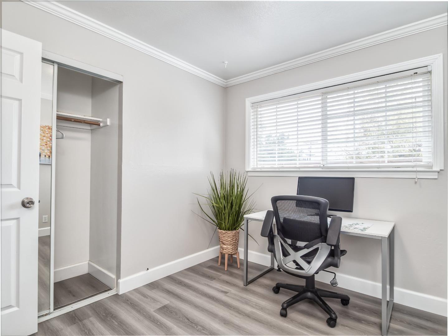Detail Gallery Image 25 of 32 For 4864 Snow Dr, San Jose,  CA 95111 - 3 Beds | 2 Baths