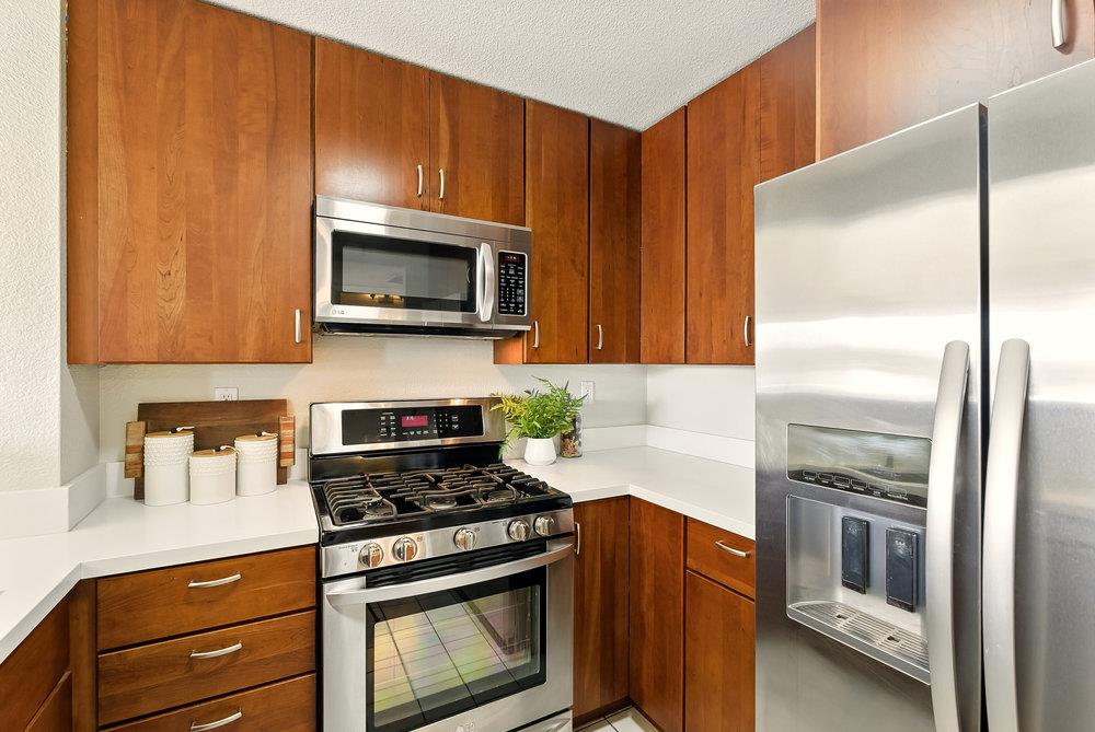Detail Gallery Image 14 of 37 For 1023 Rudder Ln, Foster City,  CA 94404 - 2 Beds | 2 Baths