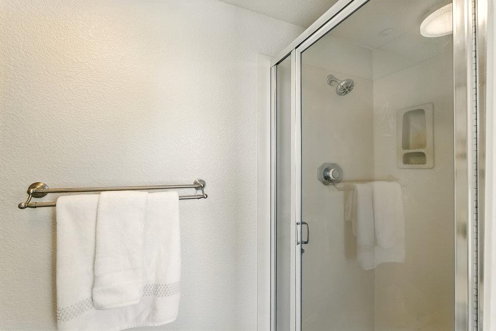 Detail Gallery Image 27 of 37 For 1023 Rudder Ln, Foster City,  CA 94404 - 2 Beds | 2 Baths