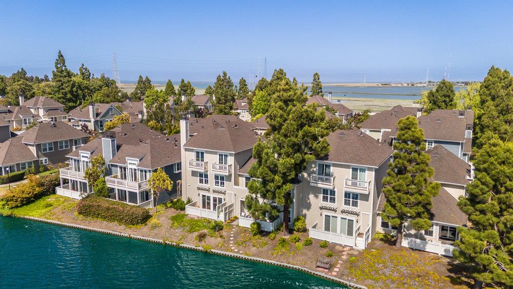 Detail Gallery Image 37 of 37 For 1023 Rudder Ln, Foster City,  CA 94404 - 2 Beds | 2 Baths