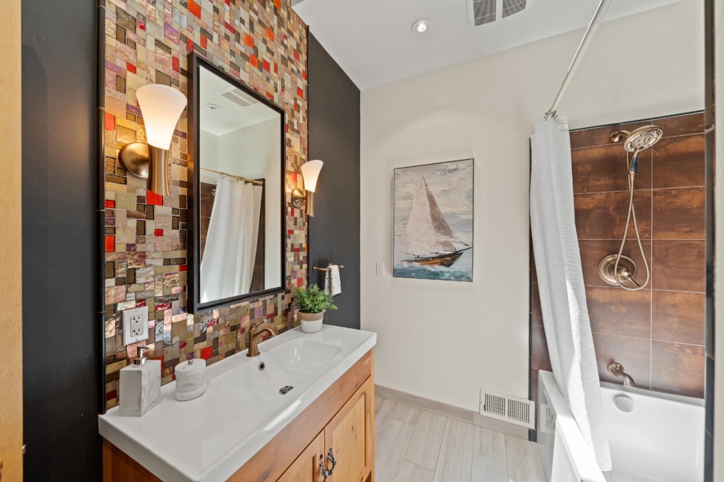 Detail Gallery Image 18 of 46 For 1220 Chula Vista Dr, Belmont,  CA 94002 - 4 Beds | 3 Baths