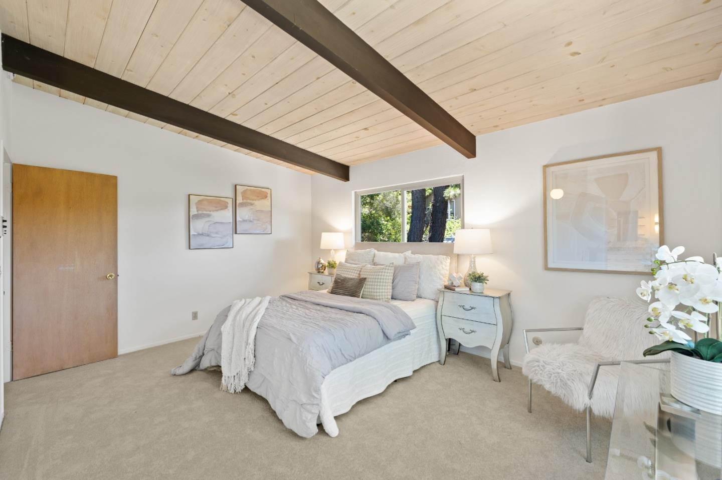 Detail Gallery Image 25 of 46 For 1220 Chula Vista Dr, Belmont,  CA 94002 - 4 Beds | 3 Baths