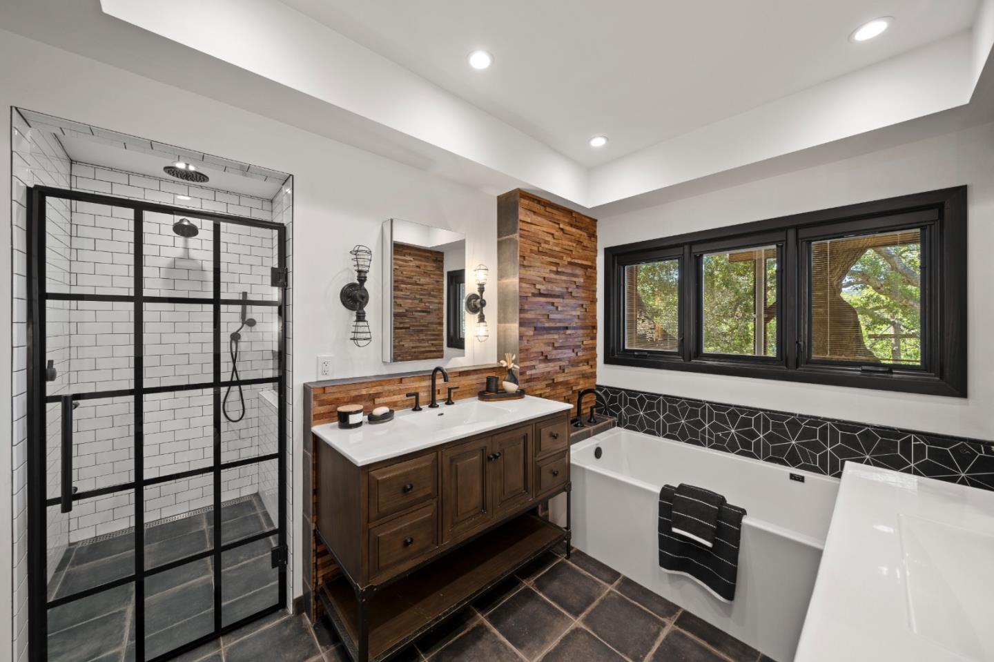 Detail Gallery Image 37 of 46 For 1220 Chula Vista Dr, Belmont,  CA 94002 - 4 Beds | 3 Baths