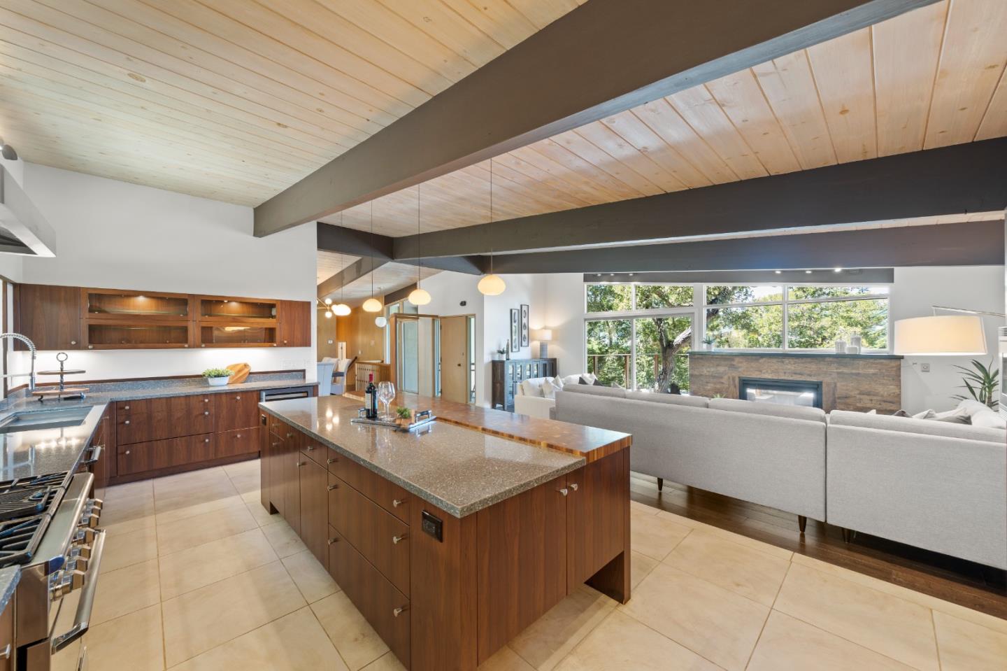 Detail Gallery Image 9 of 46 For 1220 Chula Vista Dr, Belmont,  CA 94002 - 4 Beds | 3 Baths