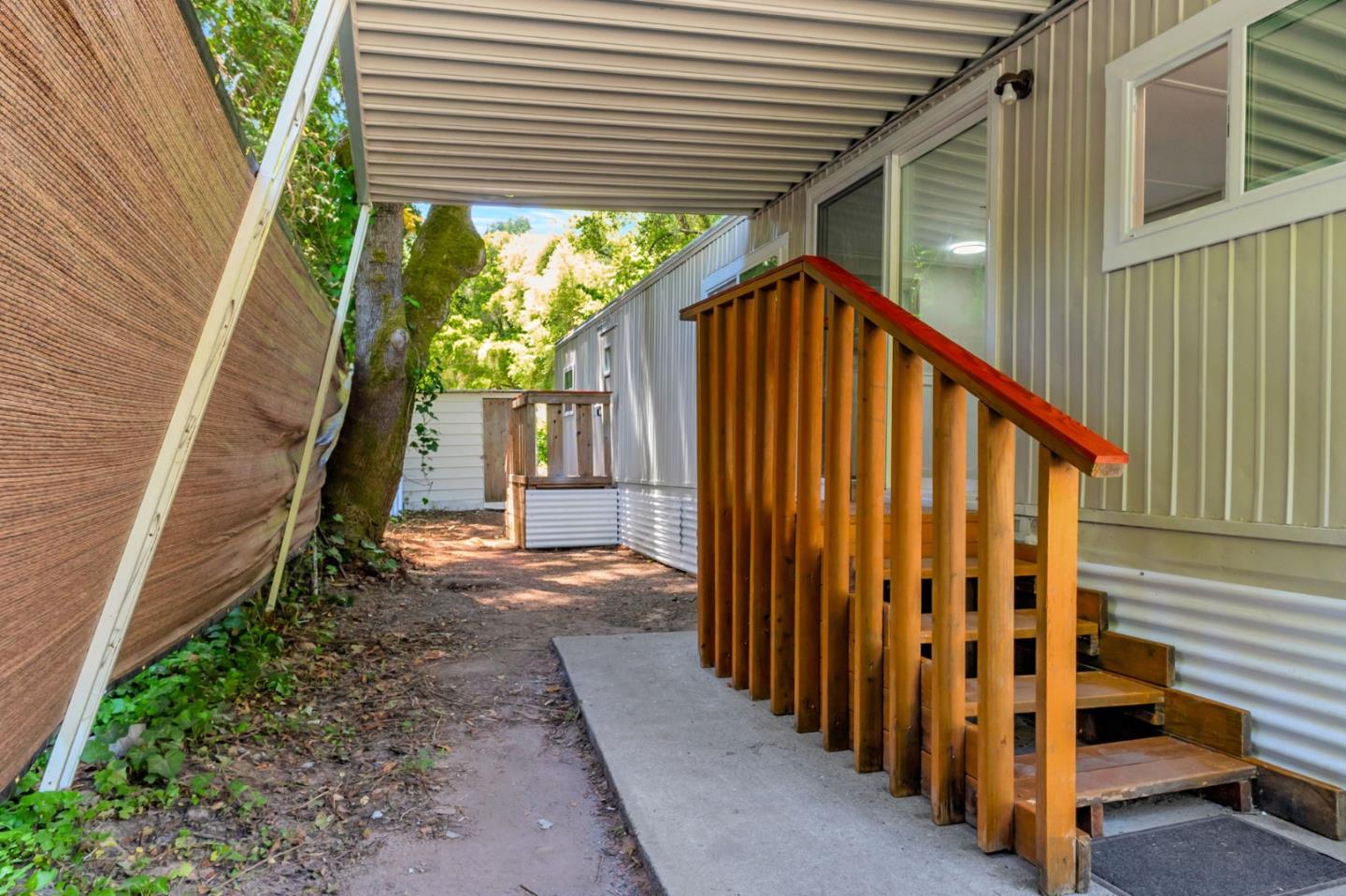 Detail Gallery Image 13 of 29 For 265 Brown Gables Rd #24,  Ben Lomond,  CA 95005 - 2 Beds | 1 Baths