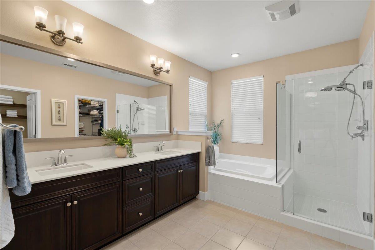 Detail Gallery Image 21 of 26 For 255 Stoney Creek Ln, Morgan Hill,  CA 95037 - 3 Beds | 2/1 Baths
