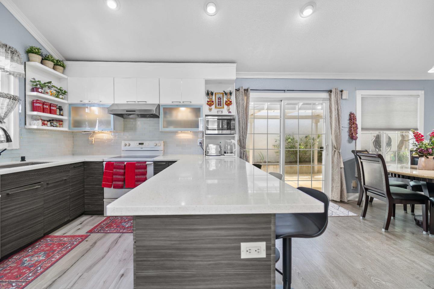Detail Gallery Image 14 of 33 For 224 Cheris Dr, San Jose,  CA 95123 - 4 Beds | 2 Baths
