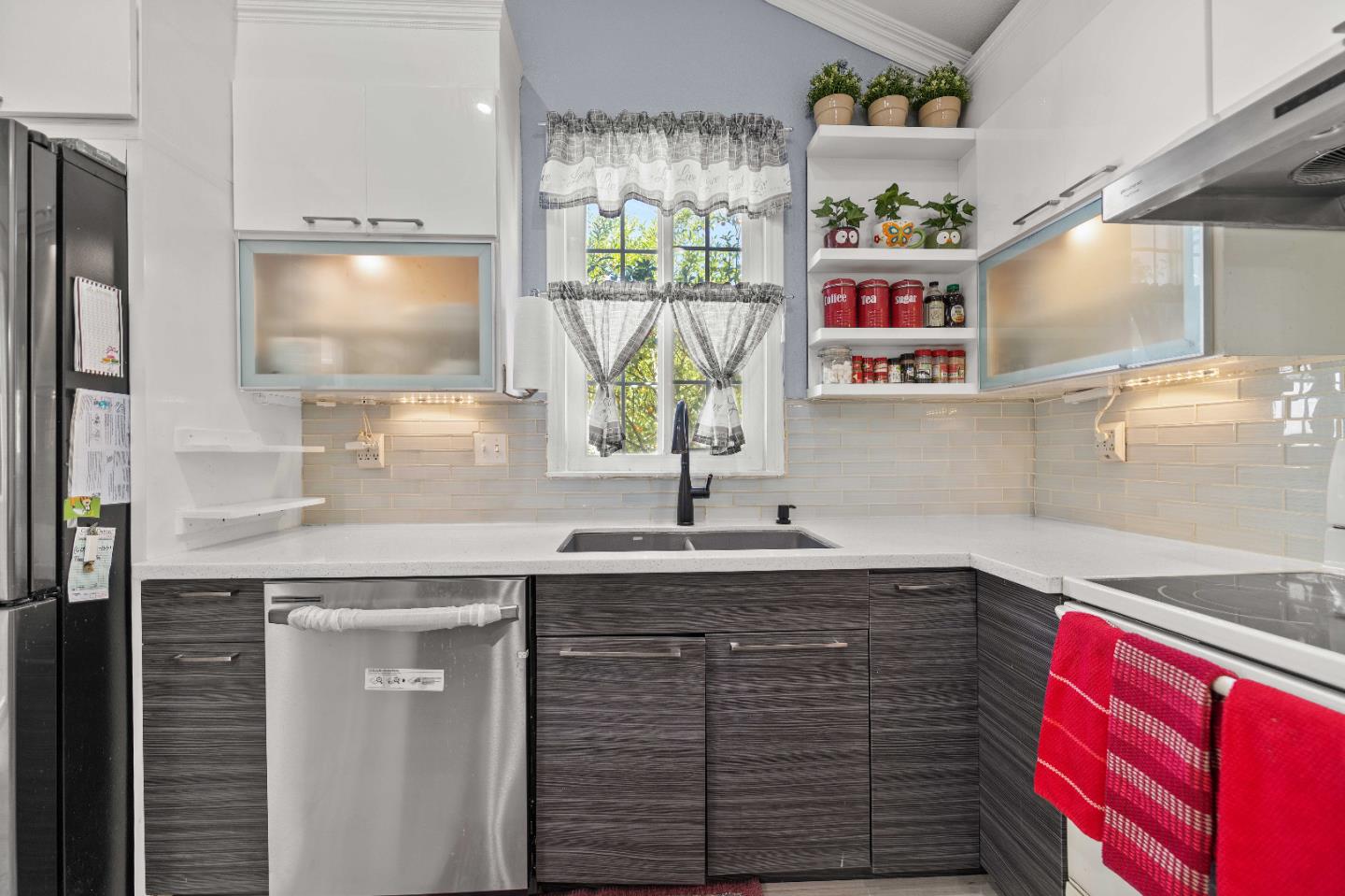 Detail Gallery Image 15 of 33 For 224 Cheris Dr, San Jose,  CA 95123 - 4 Beds | 2 Baths