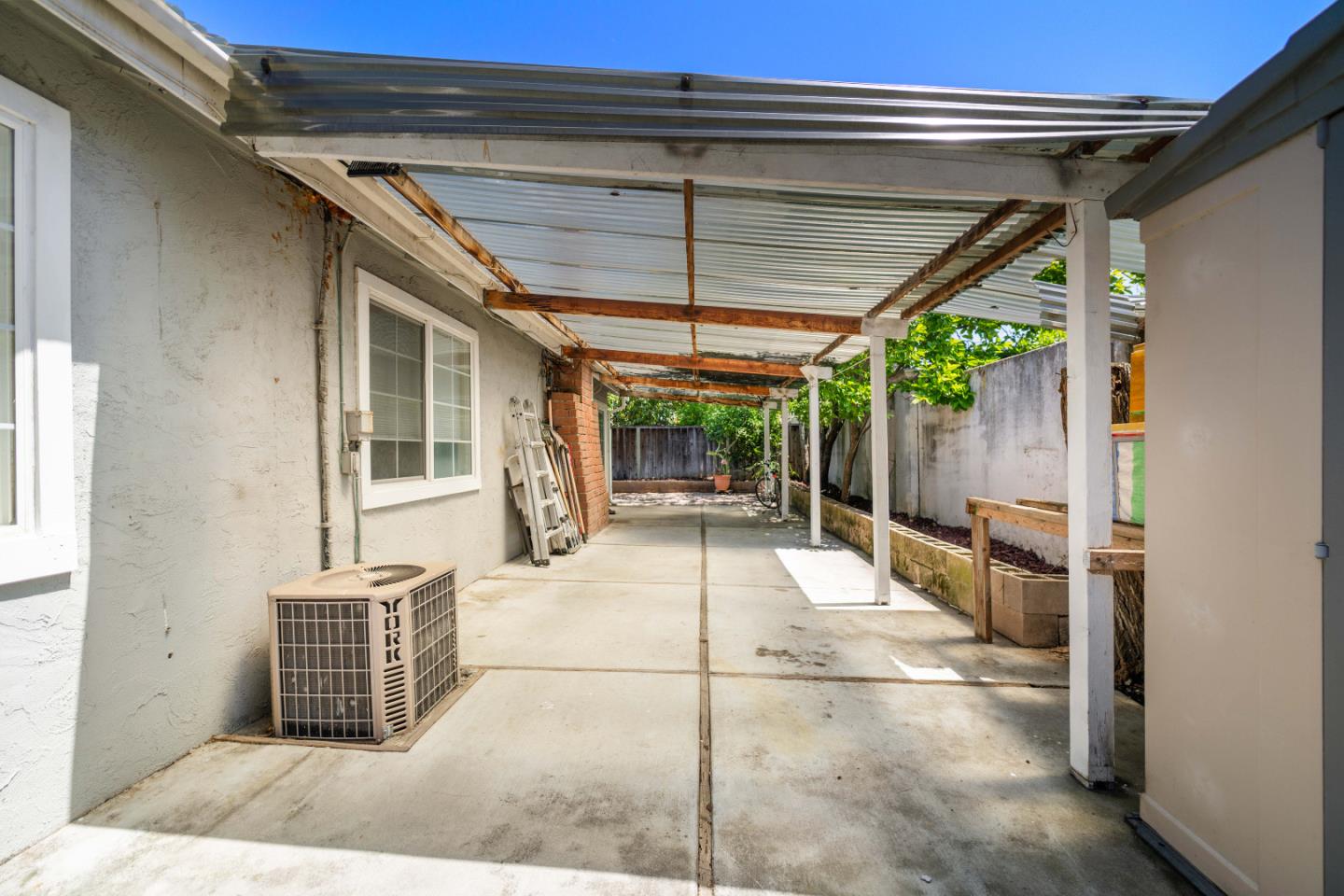 Detail Gallery Image 30 of 33 For 224 Cheris Dr, San Jose,  CA 95123 - 4 Beds | 2 Baths