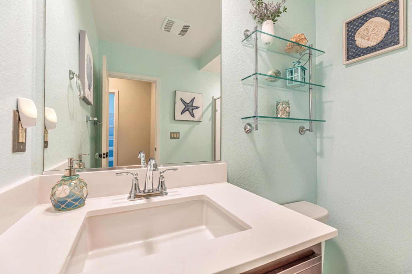 Detail Gallery Image 22 of 51 For 1300 Qualteri Way, Gilroy,  CA 95020 - 5 Beds | 3 Baths