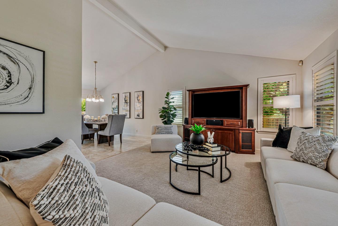 Detail Gallery Image 11 of 99 For 663 Lambeth Ct, Sunnyvale,  CA 94087 - 4 Beds | 3 Baths