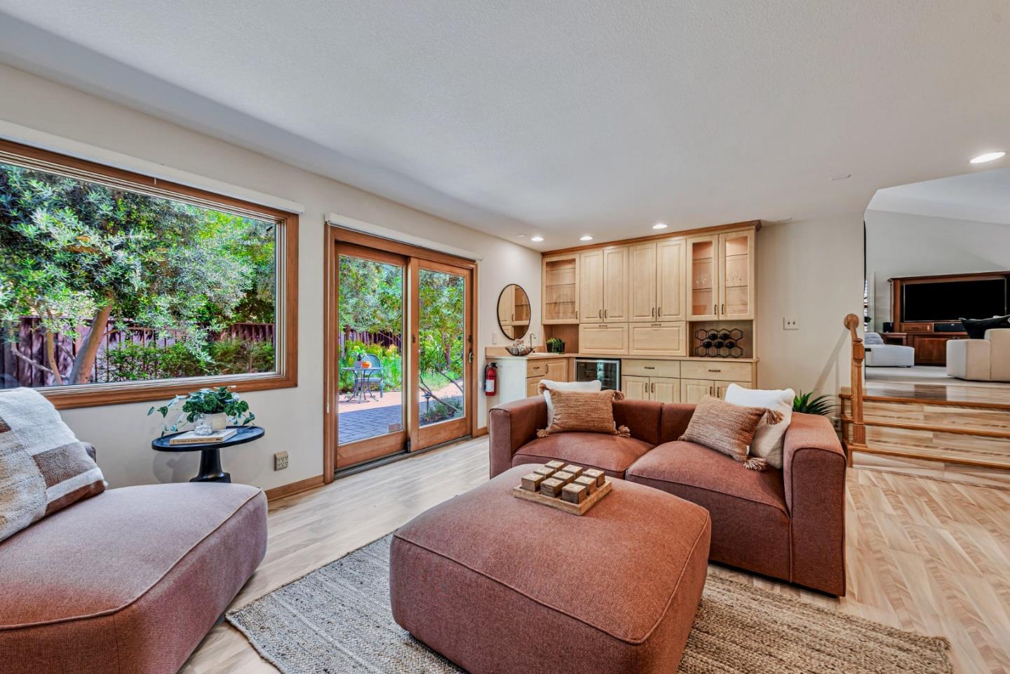 Detail Gallery Image 28 of 99 For 663 Lambeth Ct, Sunnyvale,  CA 94087 - 4 Beds | 3 Baths