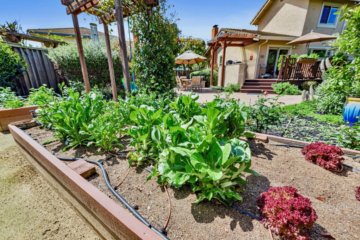 Detail Gallery Image 69 of 99 For 663 Lambeth Ct, Sunnyvale,  CA 94087 - 4 Beds | 3 Baths