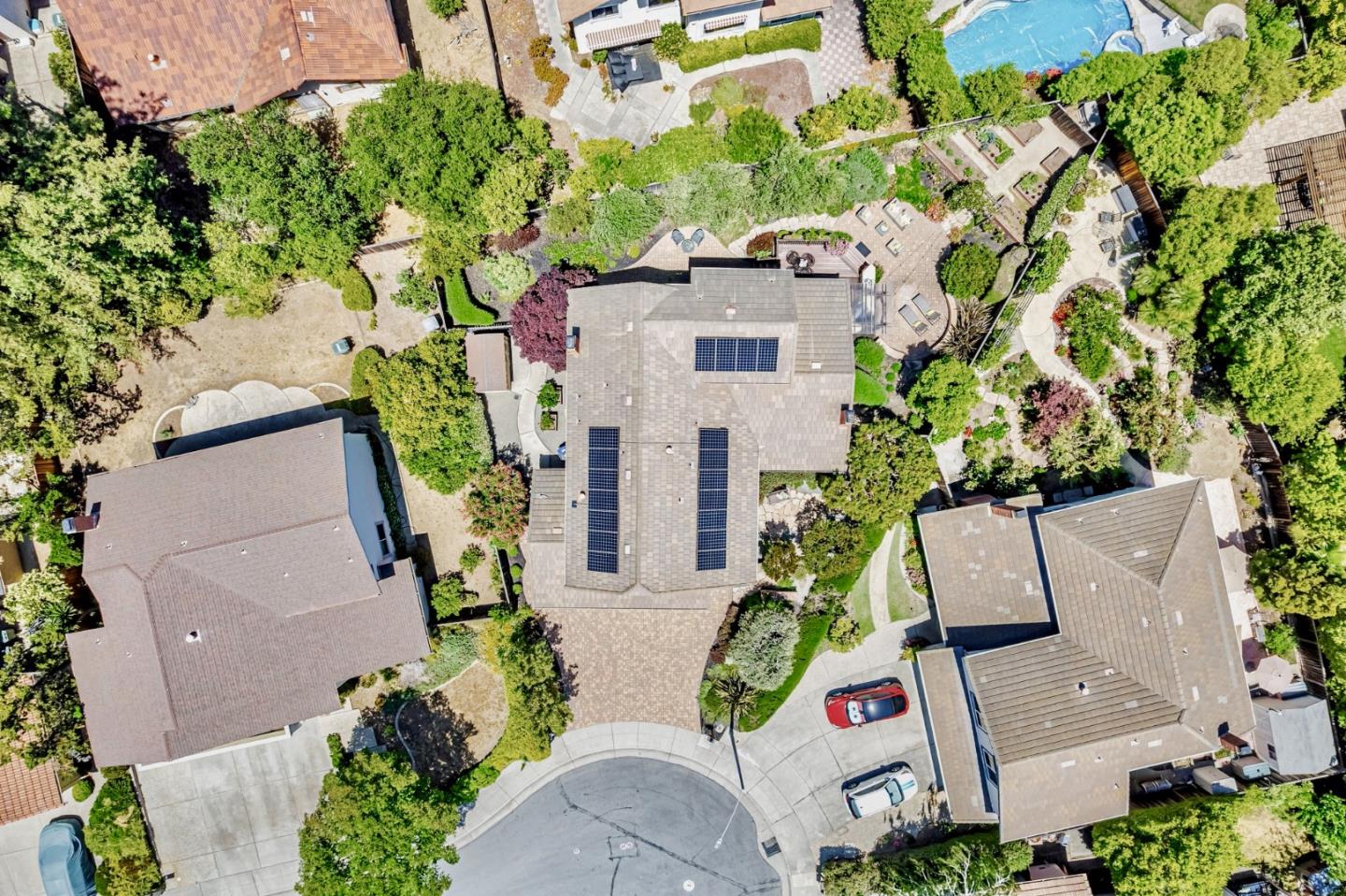 Detail Gallery Image 82 of 99 For 663 Lambeth Ct, Sunnyvale,  CA 94087 - 4 Beds | 3 Baths