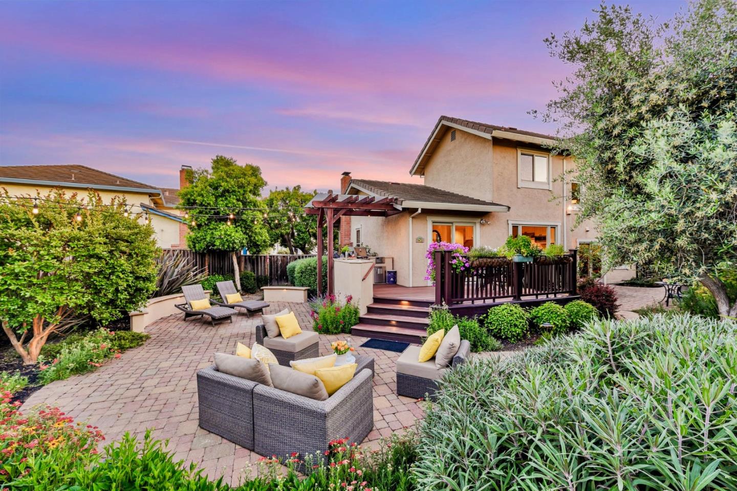 Detail Gallery Image 88 of 99 For 663 Lambeth Ct, Sunnyvale,  CA 94087 - 4 Beds | 3 Baths
