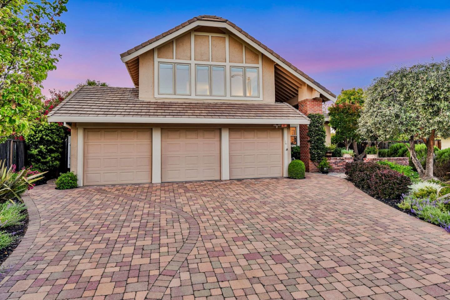 Detail Gallery Image 91 of 99 For 663 Lambeth Ct, Sunnyvale,  CA 94087 - 4 Beds | 3 Baths