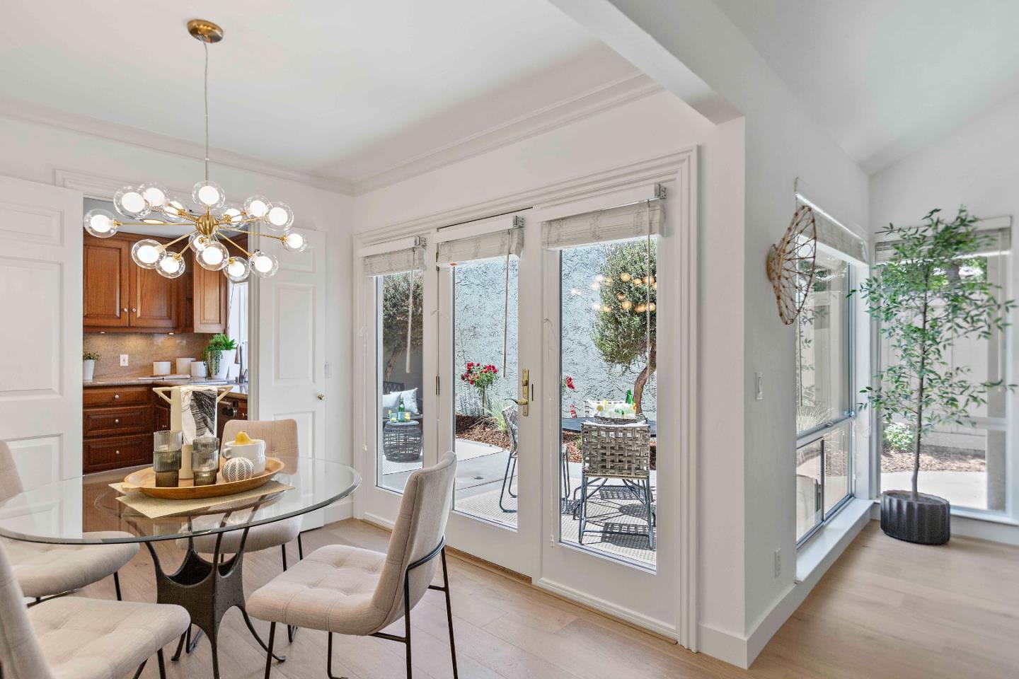 Detail Gallery Image 15 of 47 For 105 Milmar Way, Los Gatos,  CA 95032 - 2 Beds | 2 Baths