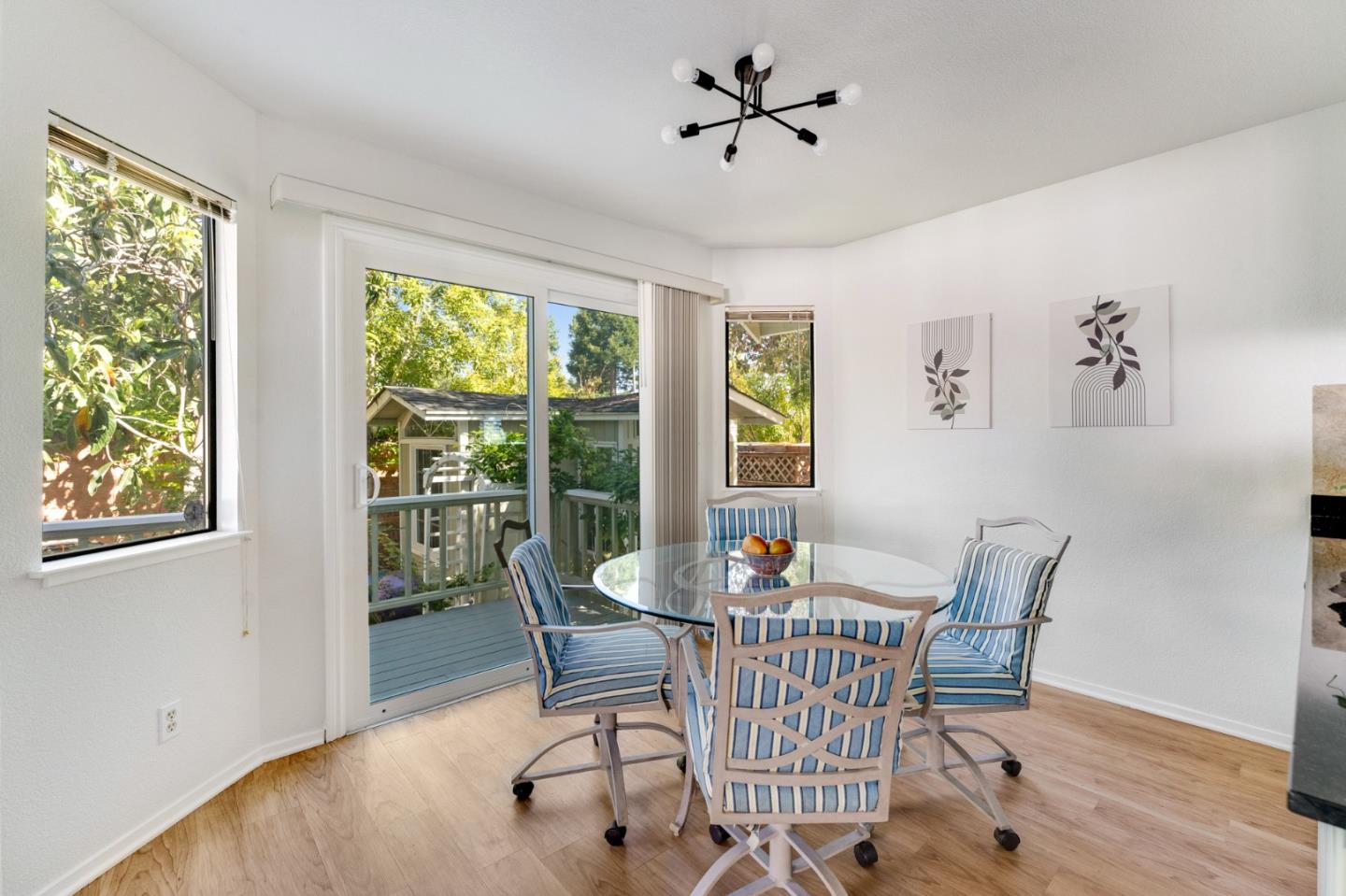 Detail Gallery Image 13 of 38 For 106 Madeline Dr, Aptos,  CA 95003 - 3 Beds | 2/1 Baths