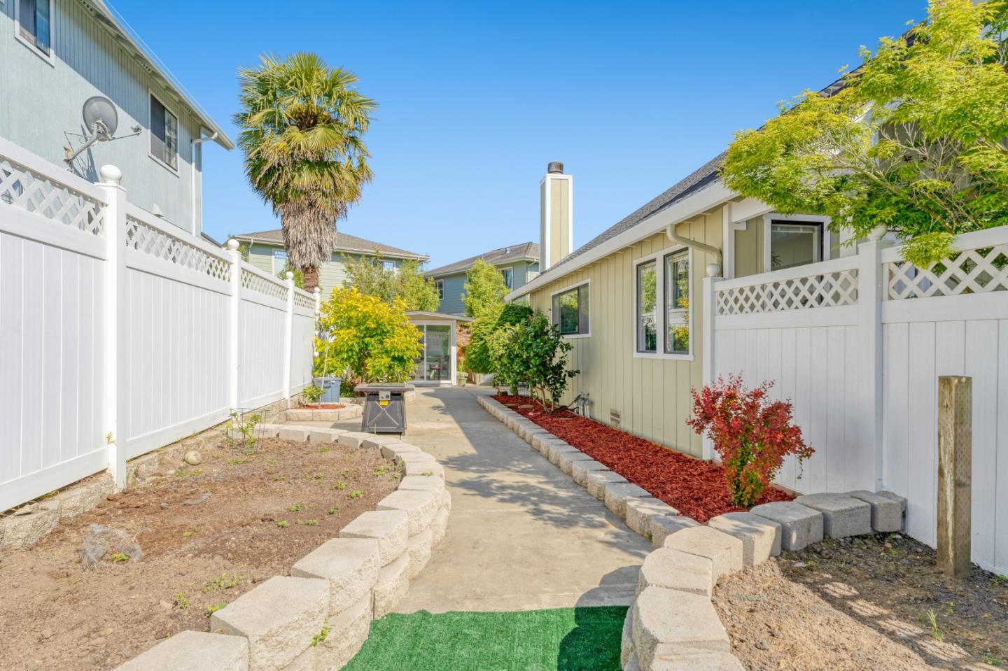 Detail Gallery Image 36 of 38 For 106 Madeline Dr, Aptos,  CA 95003 - 3 Beds | 2/1 Baths