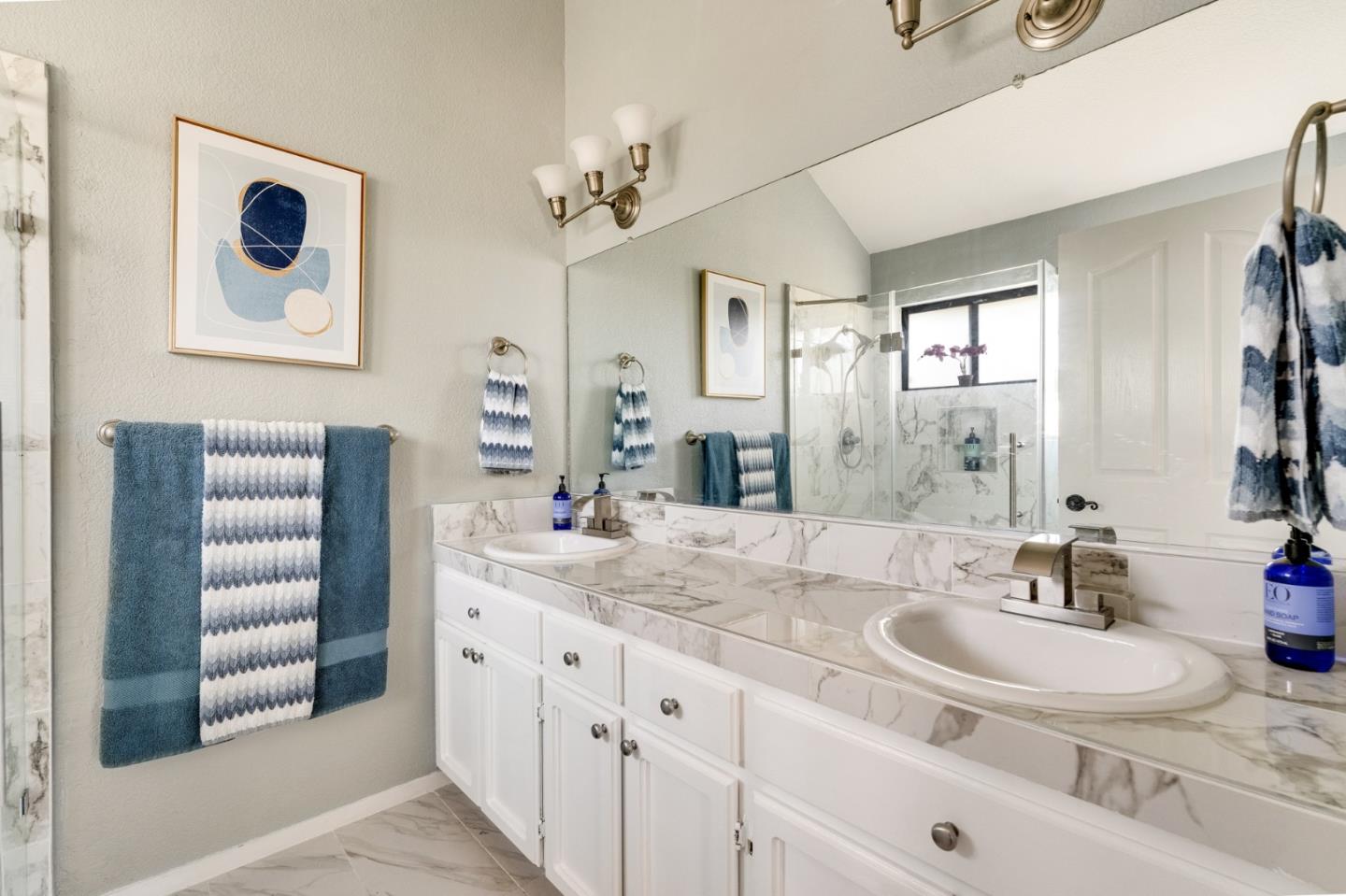 Detail Gallery Image 8 of 38 For 106 Madeline Dr, Aptos,  CA 95003 - 3 Beds | 2/1 Baths