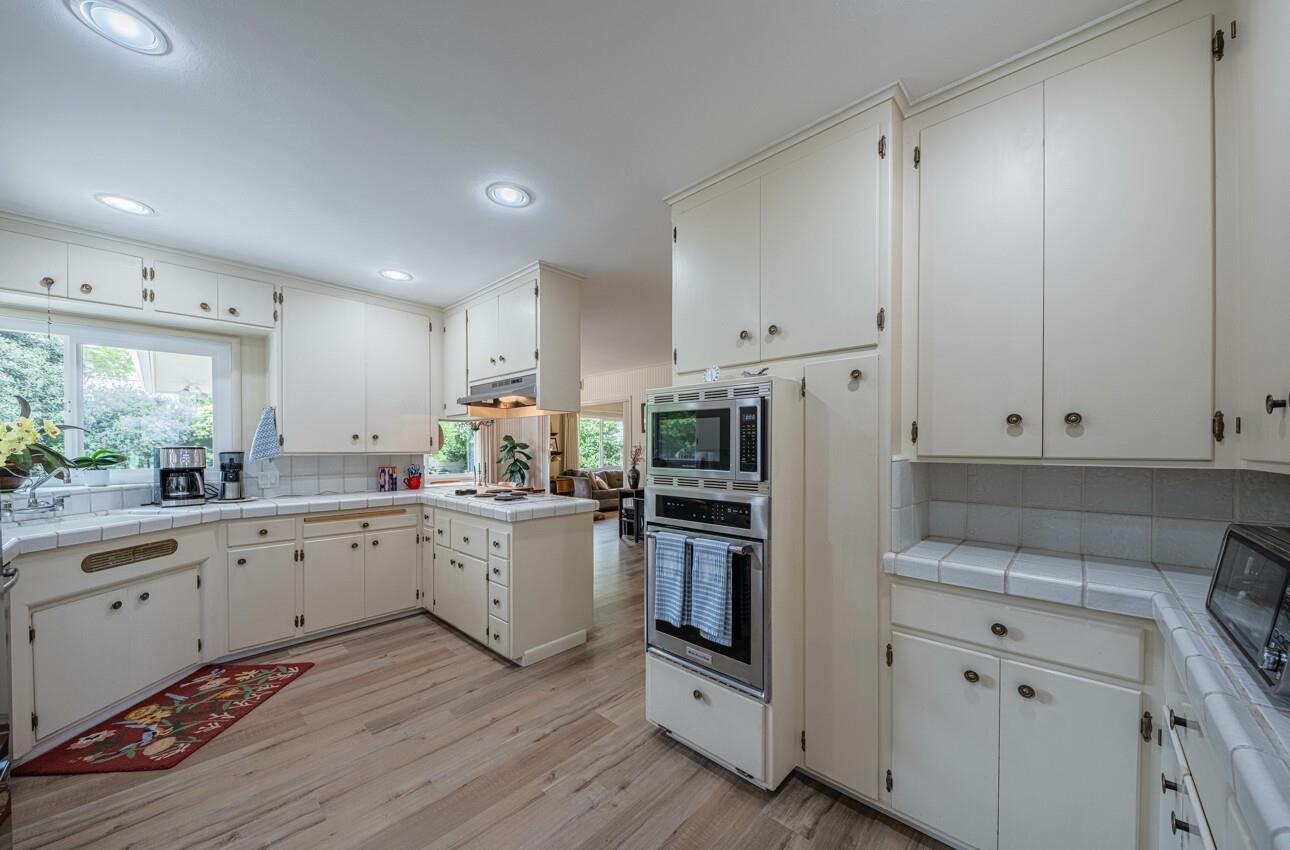 Detail Gallery Image 11 of 48 For 329 San Vincente Ave, Salinas,  CA 93901 - 3 Beds | 2 Baths