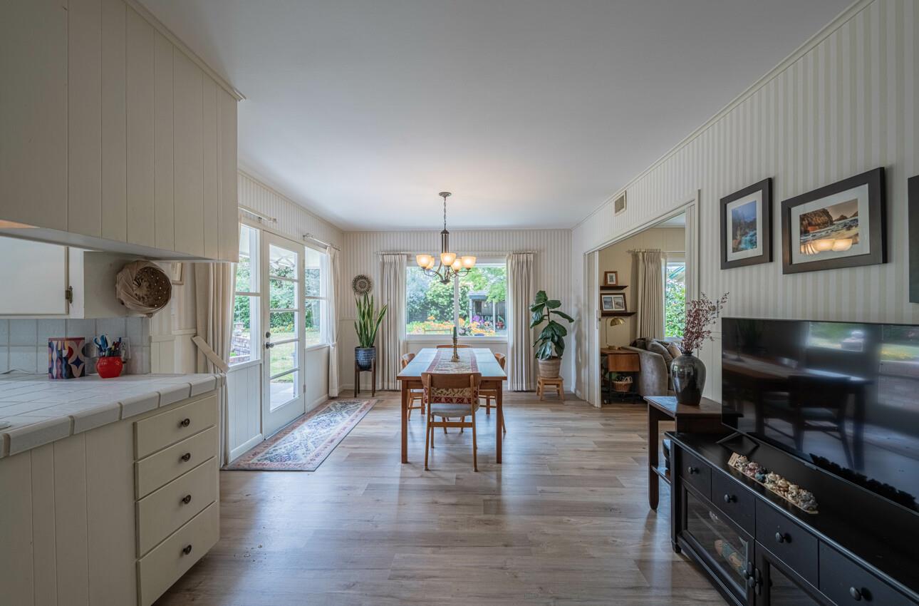 Detail Gallery Image 14 of 48 For 329 San Vincente Ave, Salinas,  CA 93901 - 3 Beds | 2 Baths