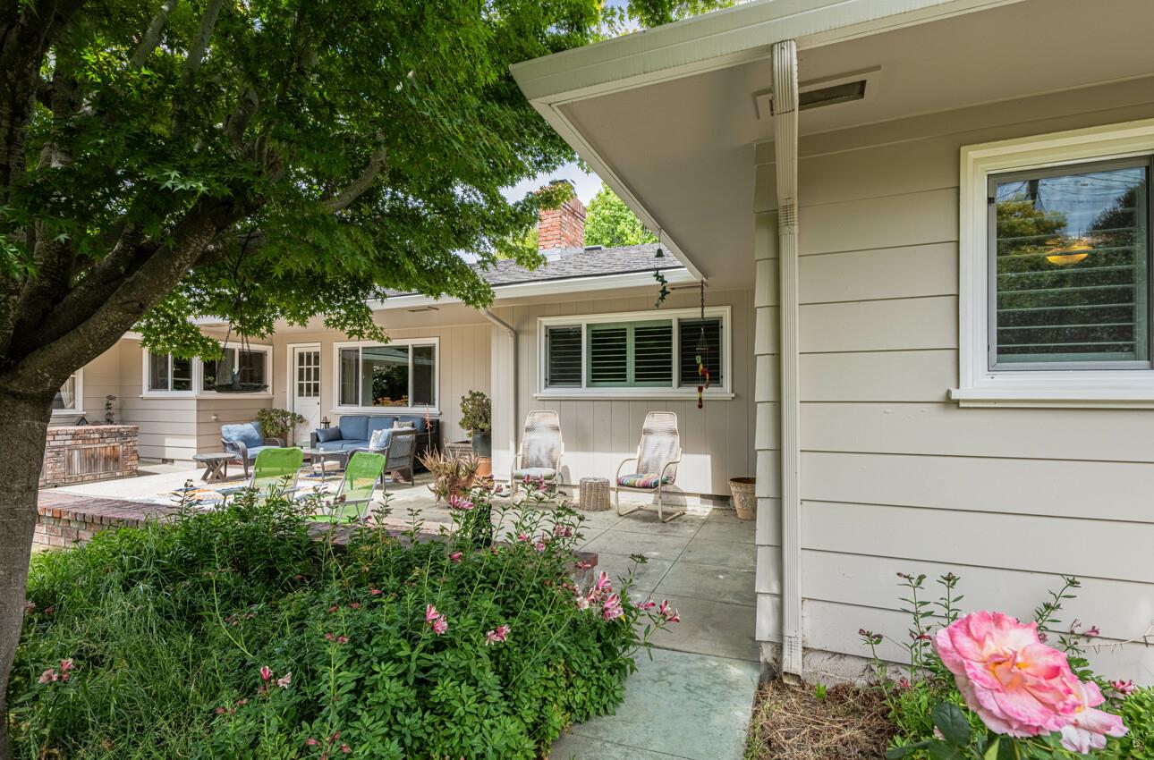 Detail Gallery Image 16 of 48 For 329 San Vincente Ave, Salinas,  CA 93901 - 3 Beds | 2 Baths