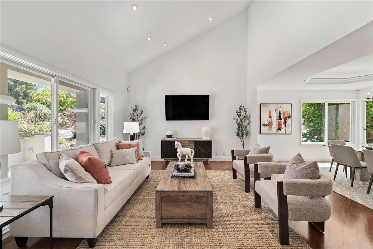 Detail Gallery Image 10 of 49 For 1141 Valley Quail Cir, San Jose,  CA 95120 - 5 Beds | 3 Baths