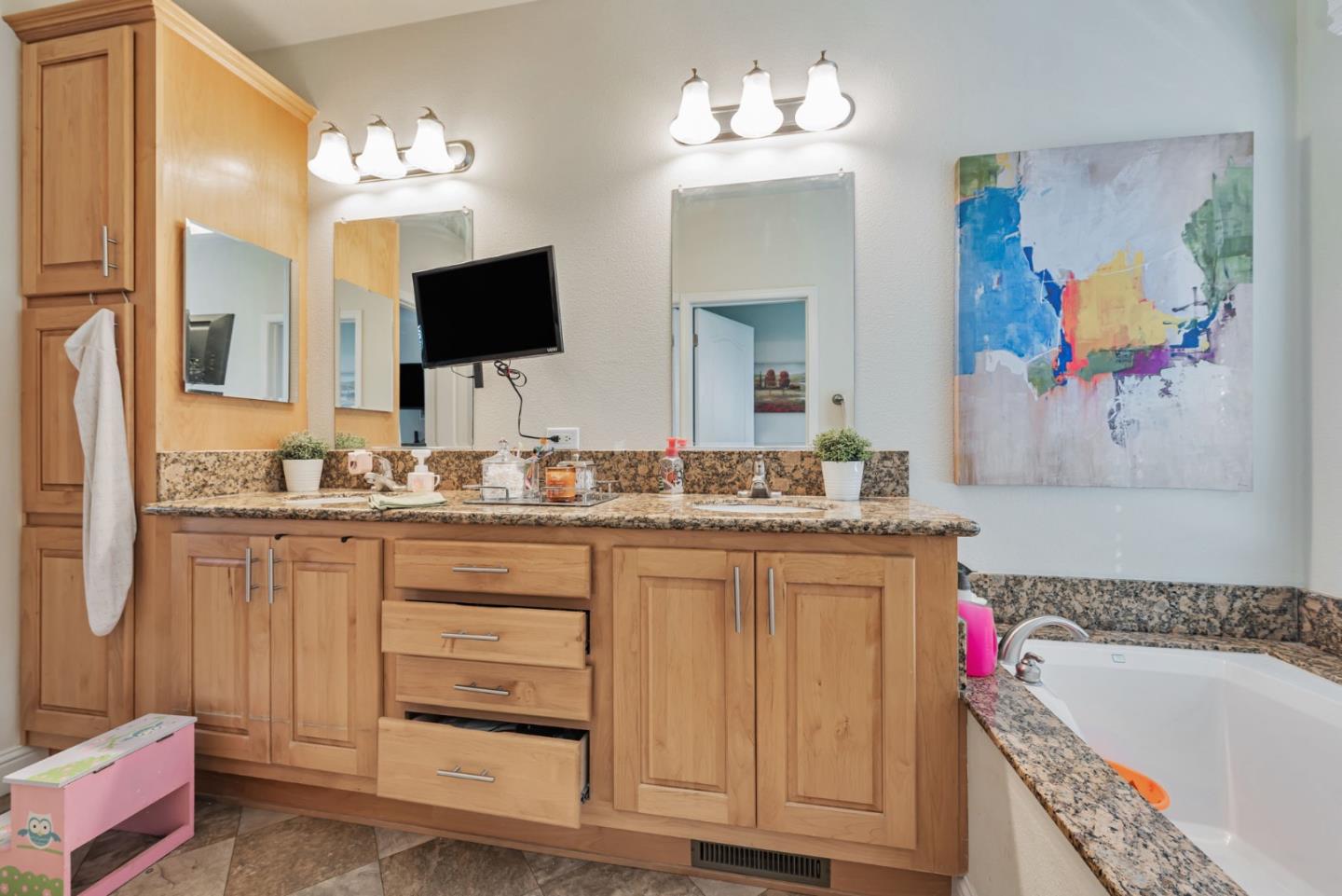 Detail Gallery Image 24 of 29 For 5450 Monterey Rd #182,  San Jose,  CA 95111 - 3 Beds | 2 Baths