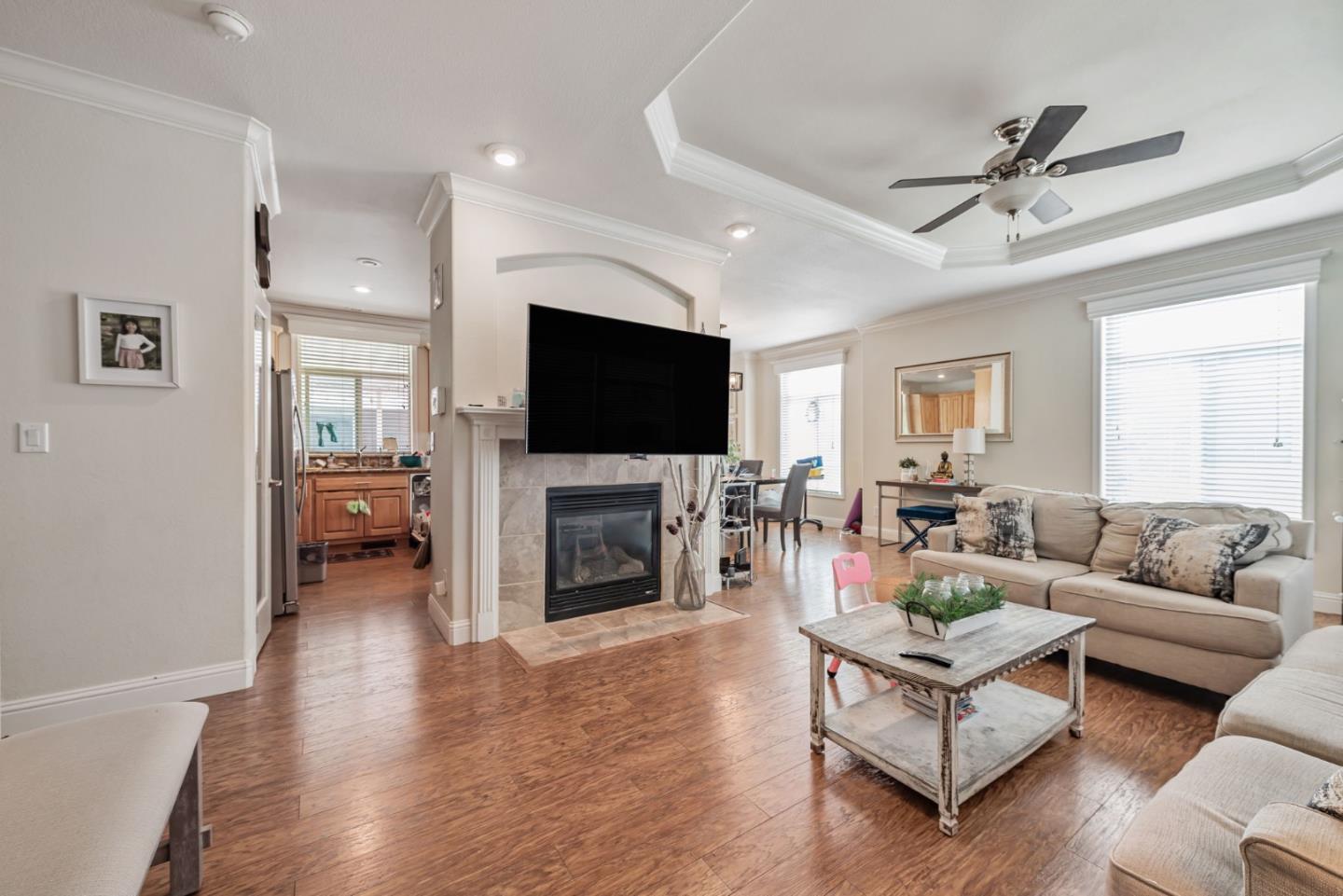 Detail Gallery Image 4 of 29 For 5450 Monterey Rd #182,  San Jose,  CA 95111 - 3 Beds | 2 Baths