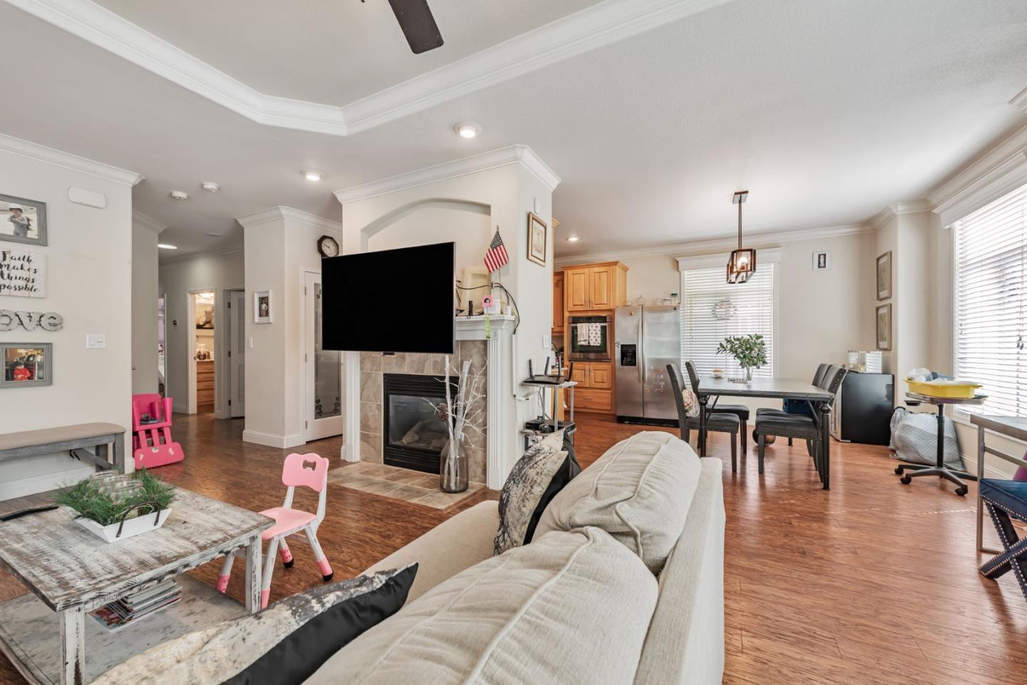 Detail Gallery Image 7 of 29 For 5450 Monterey Rd #182,  San Jose,  CA 95111 - 3 Beds | 2 Baths