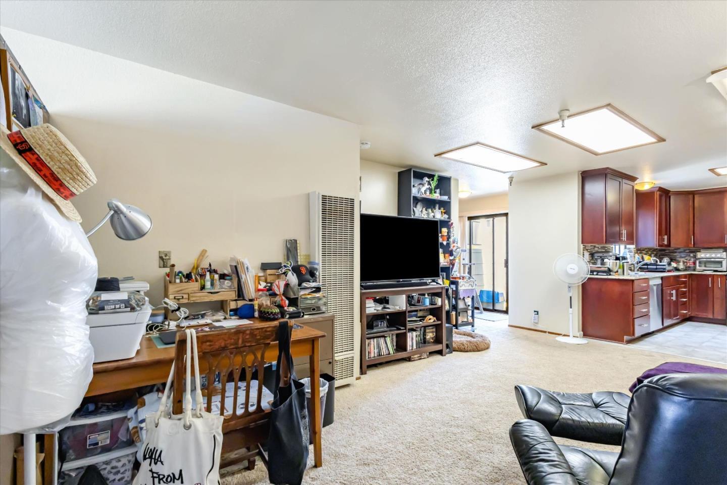 Detail Gallery Image 11 of 34 For 1715 Palmetto Ave, Pacifica,  CA 94044 - – Beds | – Baths