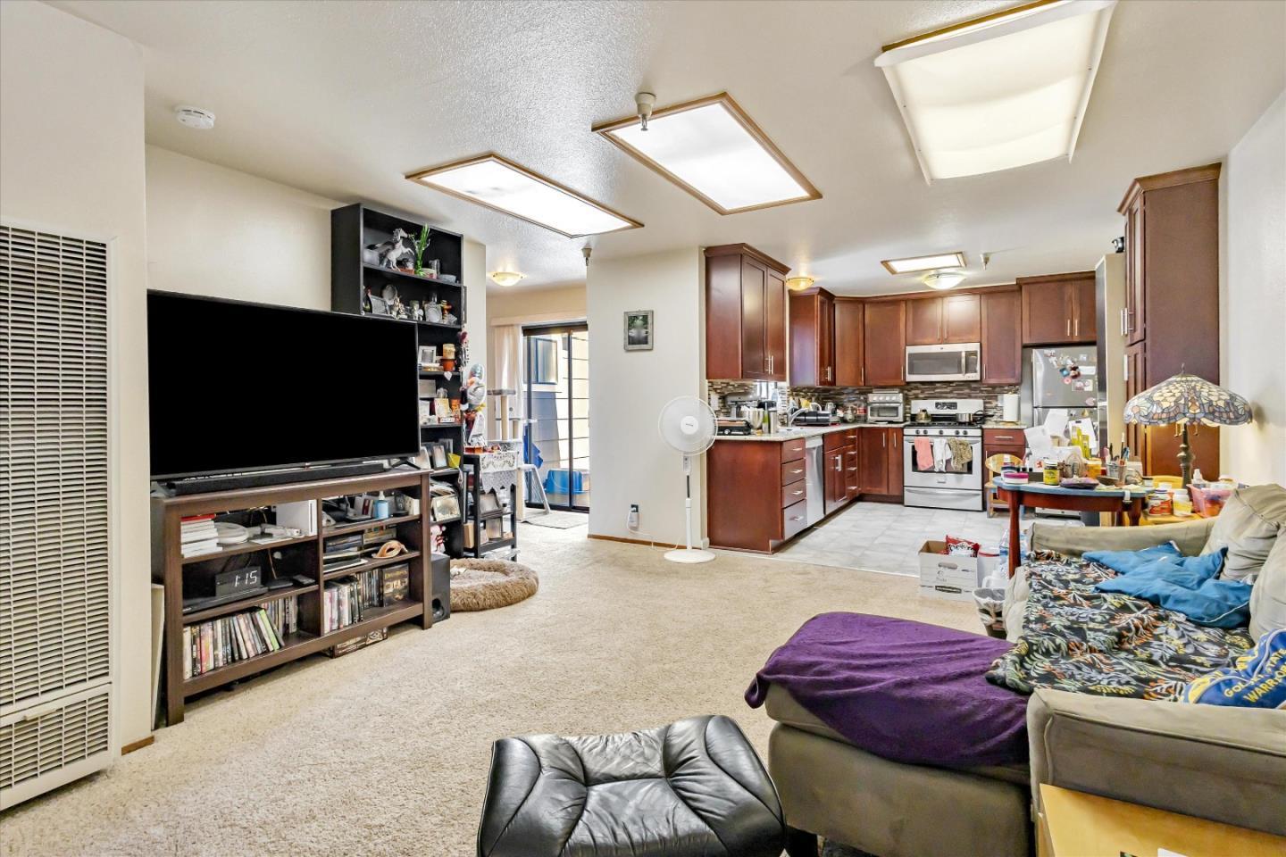 Detail Gallery Image 12 of 34 For 1715 Palmetto Ave, Pacifica,  CA 94044 - – Beds | – Baths