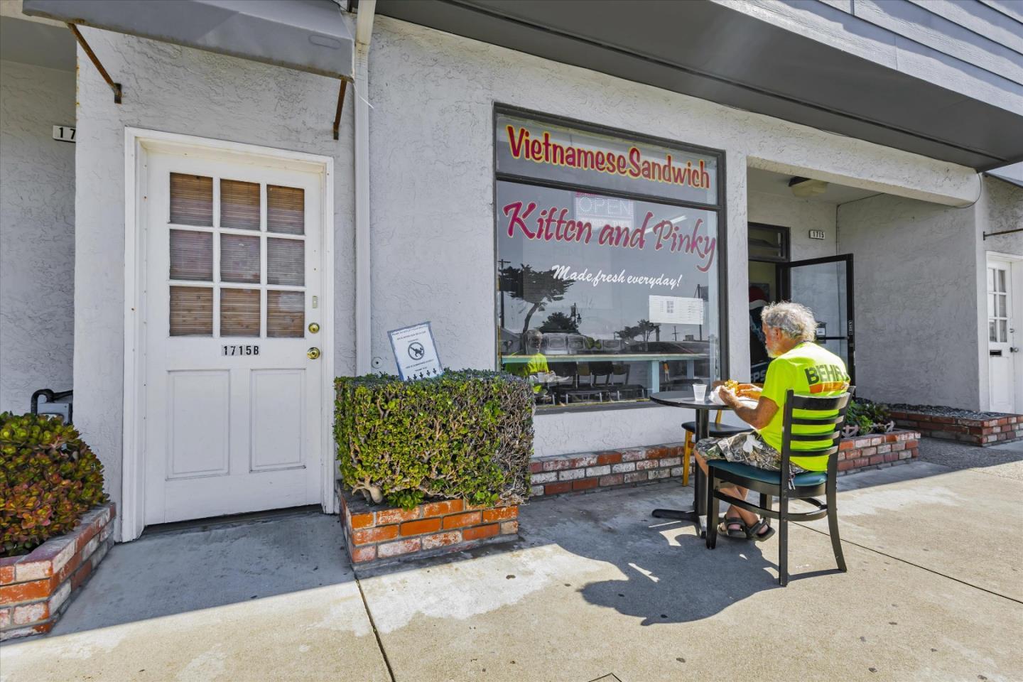 Detail Gallery Image 25 of 34 For 1715 Palmetto Ave, Pacifica,  CA 94044 - – Beds | – Baths