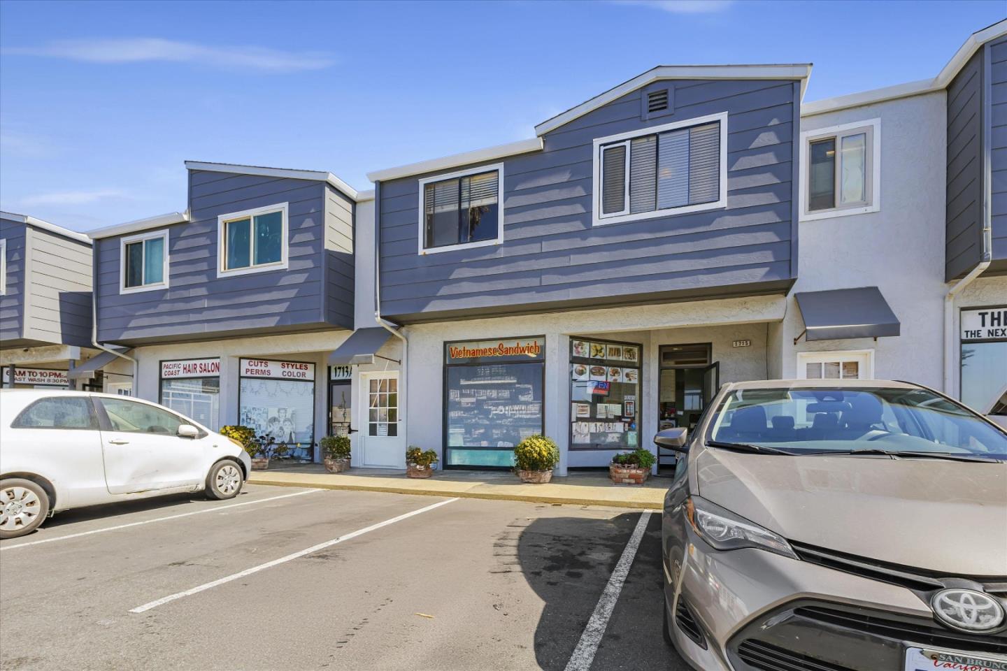 Detail Gallery Image 3 of 34 For 1715 Palmetto Ave, Pacifica,  CA 94044 - – Beds | – Baths