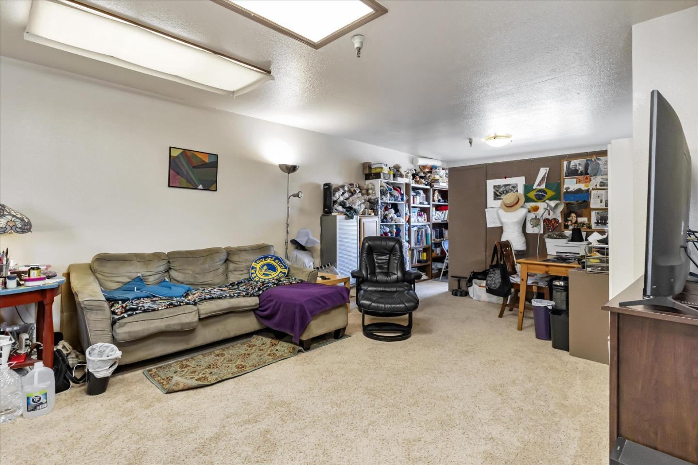 Detail Gallery Image 9 of 34 For 1715 Palmetto Ave, Pacifica,  CA 94044 - – Beds | – Baths
