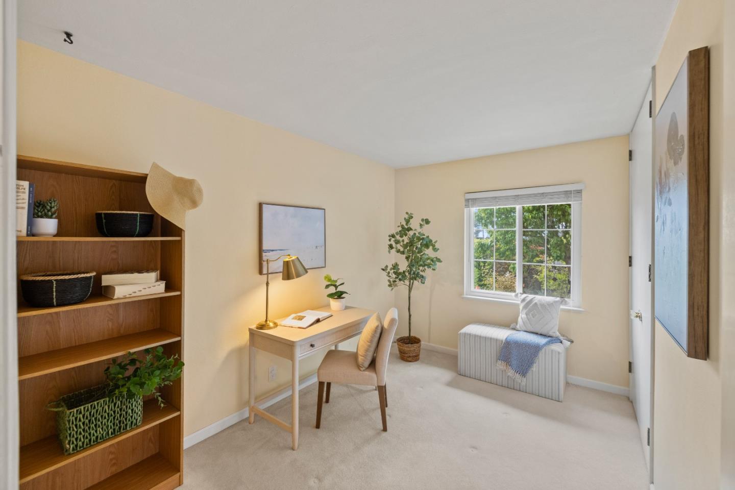 Detail Gallery Image 16 of 28 For 2061 Marsala Cir, Monterey,  CA 93940 - 4 Beds | 3 Baths