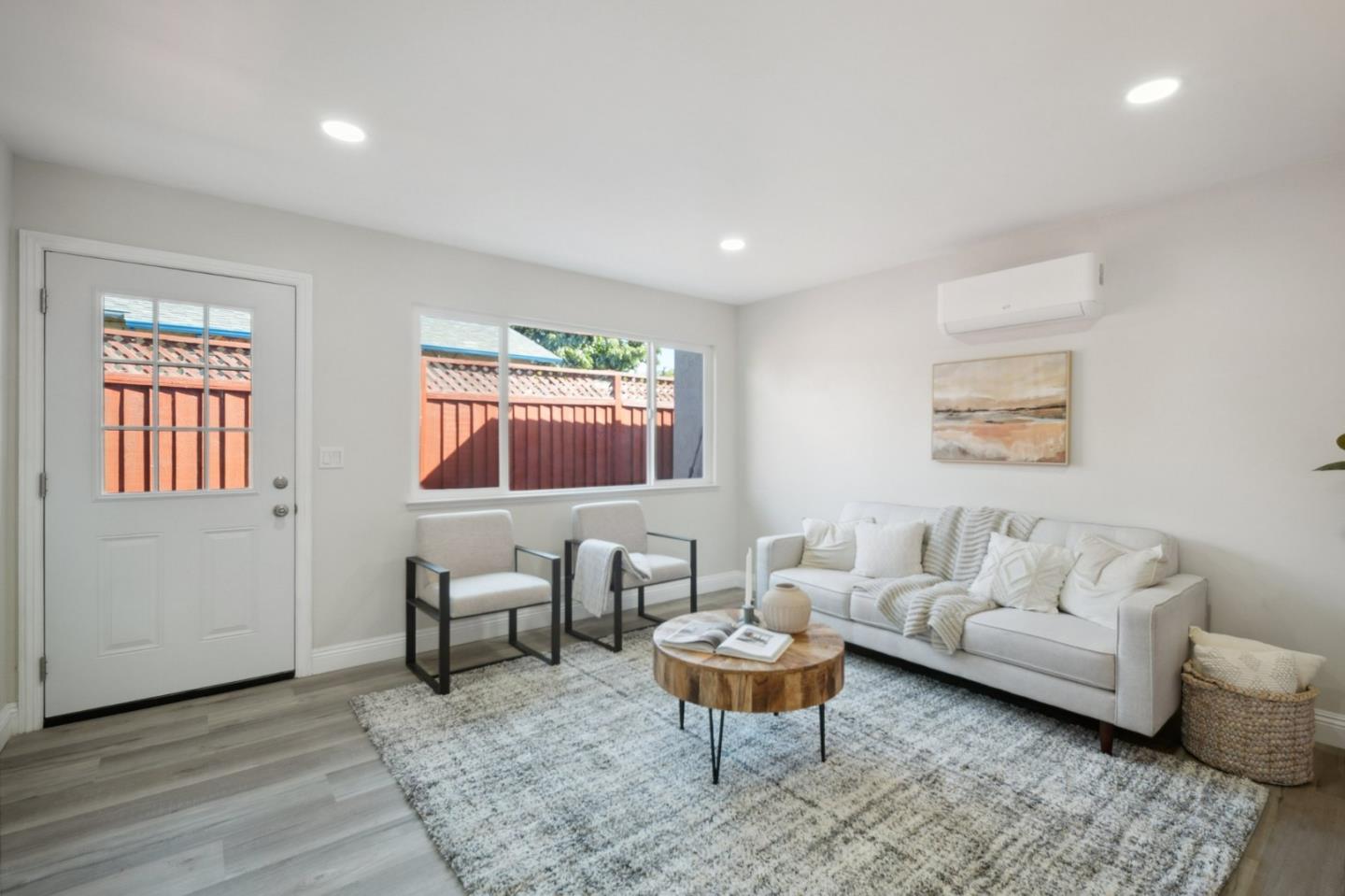 Detail Gallery Image 12 of 38 For 1171 Locust St, San Jose,  CA 95110 - – Beds | – Baths
